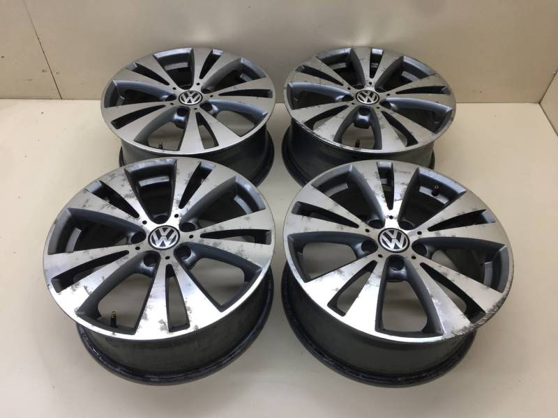 Диски к-кт R17 Литые