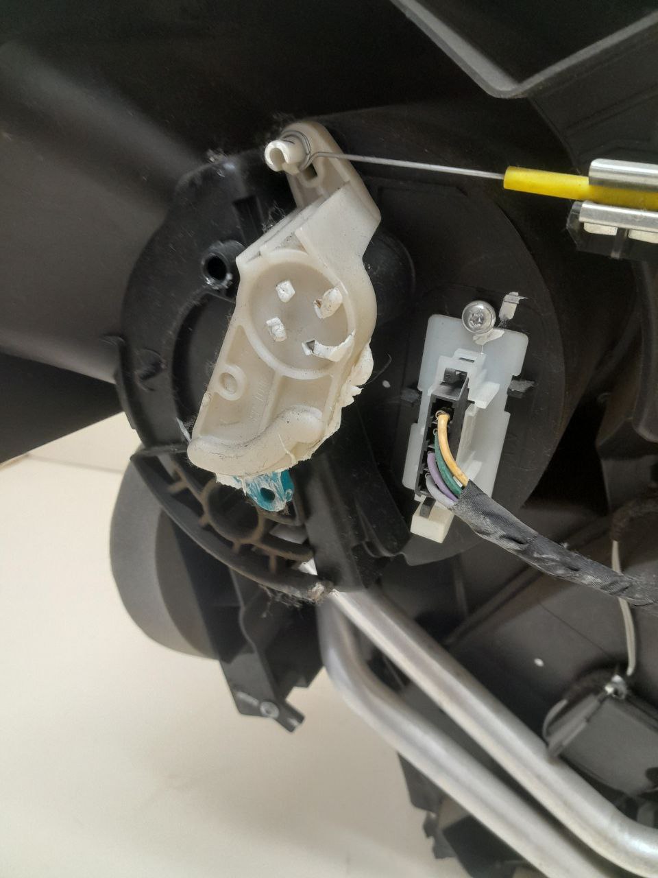 Корпус отопителя Nissan Terrano (D10) 2014>