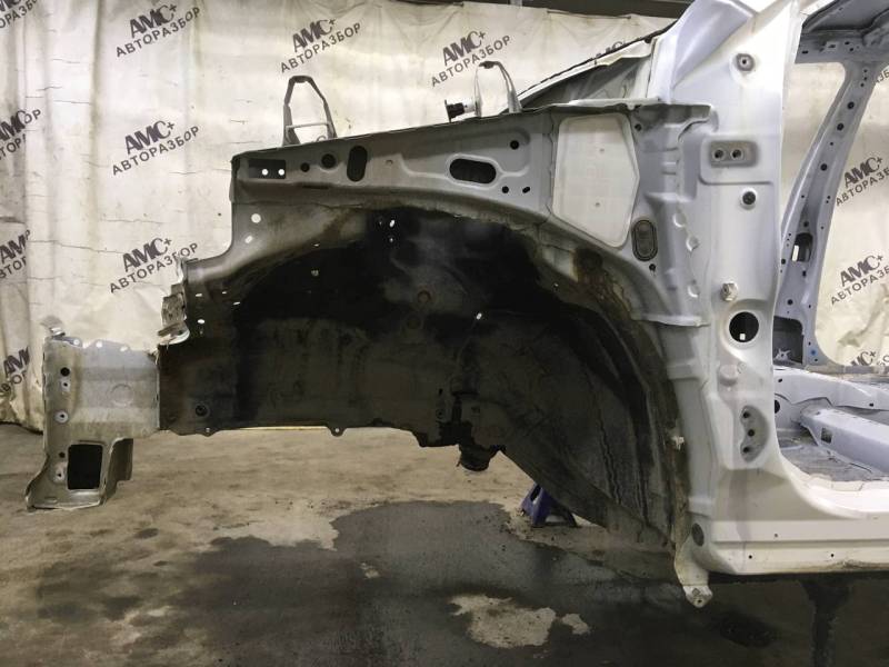 Четверть передняя левая Lexus NX 200 (Z10) 2014-2021