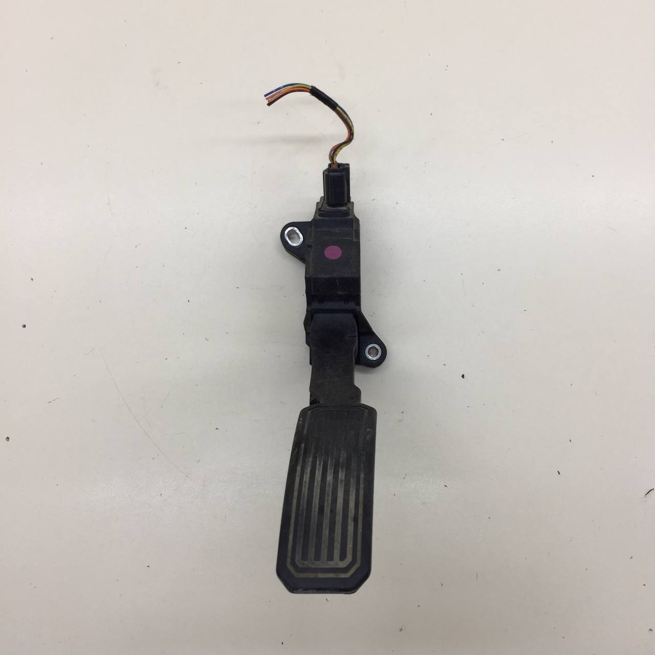 Педаль газа Toyota Auris (E150) 2006-2012