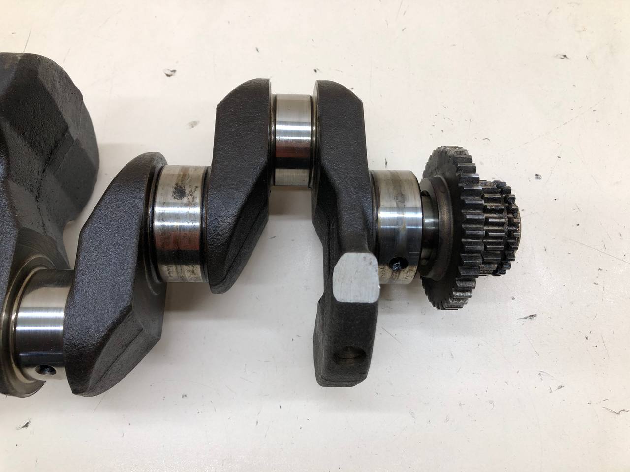 Коленвал Nissan Qashqai (J10) 2006-2013 Коленвал Nissan Qashqai (J10) 2006-2013