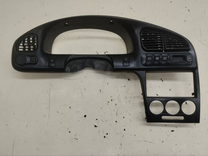 Накладка торпедо Kia Spectra (SD) 2004-2011