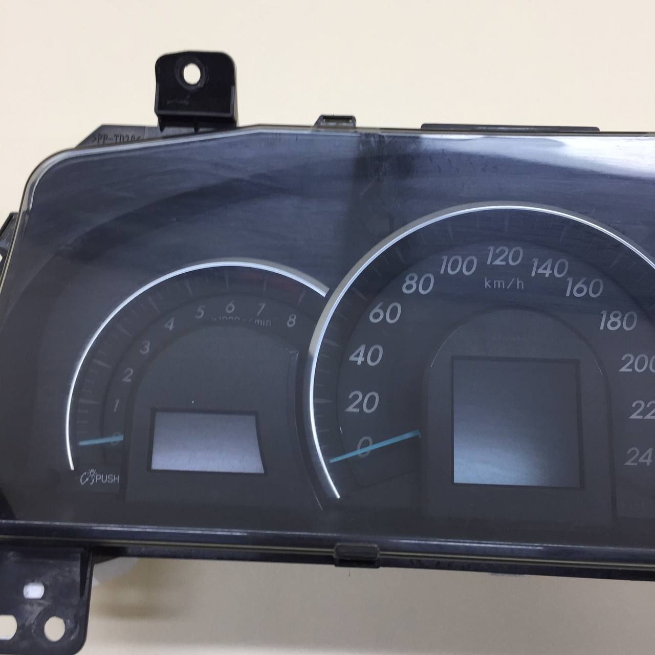 Панель приборов Toyota Camry (XV50) 2011-2017 Панель приборов Toyota Camry (XV50) 2011-2017