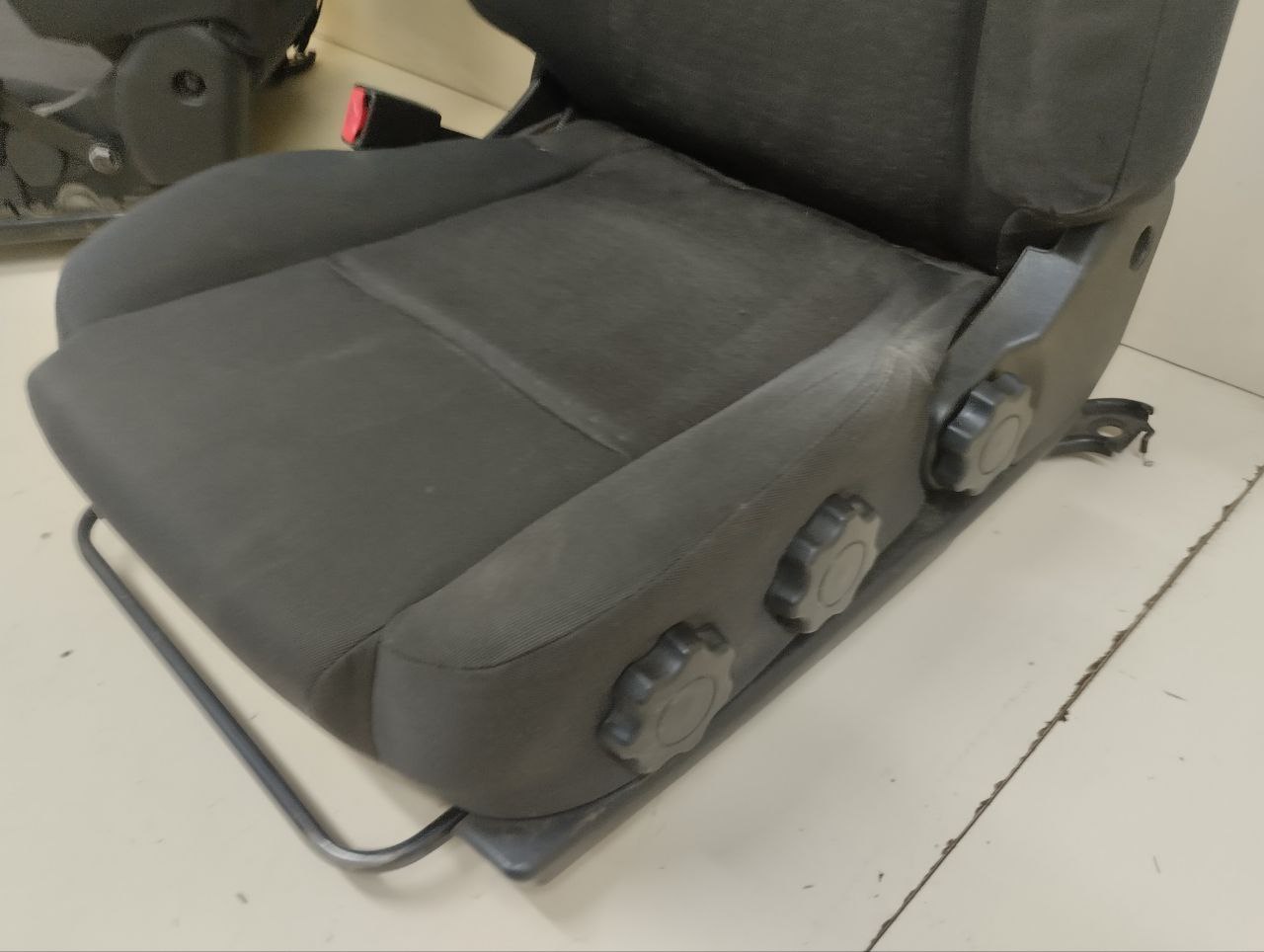 Сиденье (комплект) Nissan Almera (N16) 2000-2006 Сиденье (комплект) Nissan Almera (N16) 2000-2006