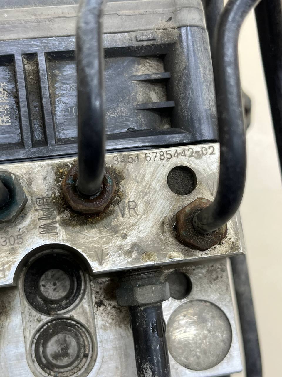 Блок ABS (насос) BMW 7-Series F01,F02  2008-2015