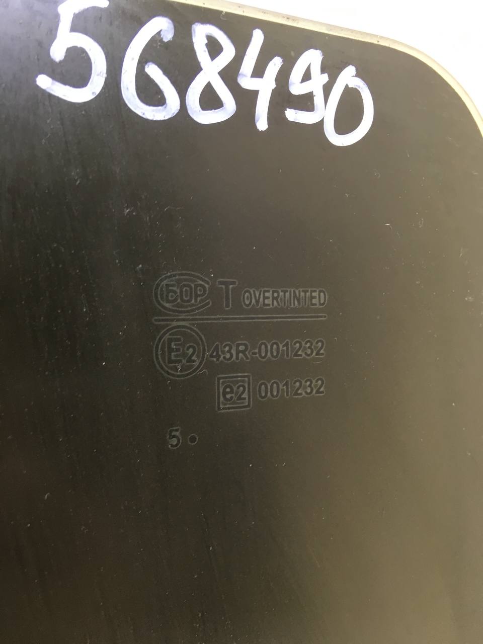 Стекло двери задней правой Lada Granta 2011>