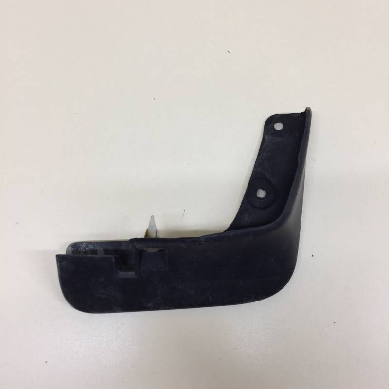 Брызговик передний правый Mitsubishi Lancer X (CX, CY)  2007>
