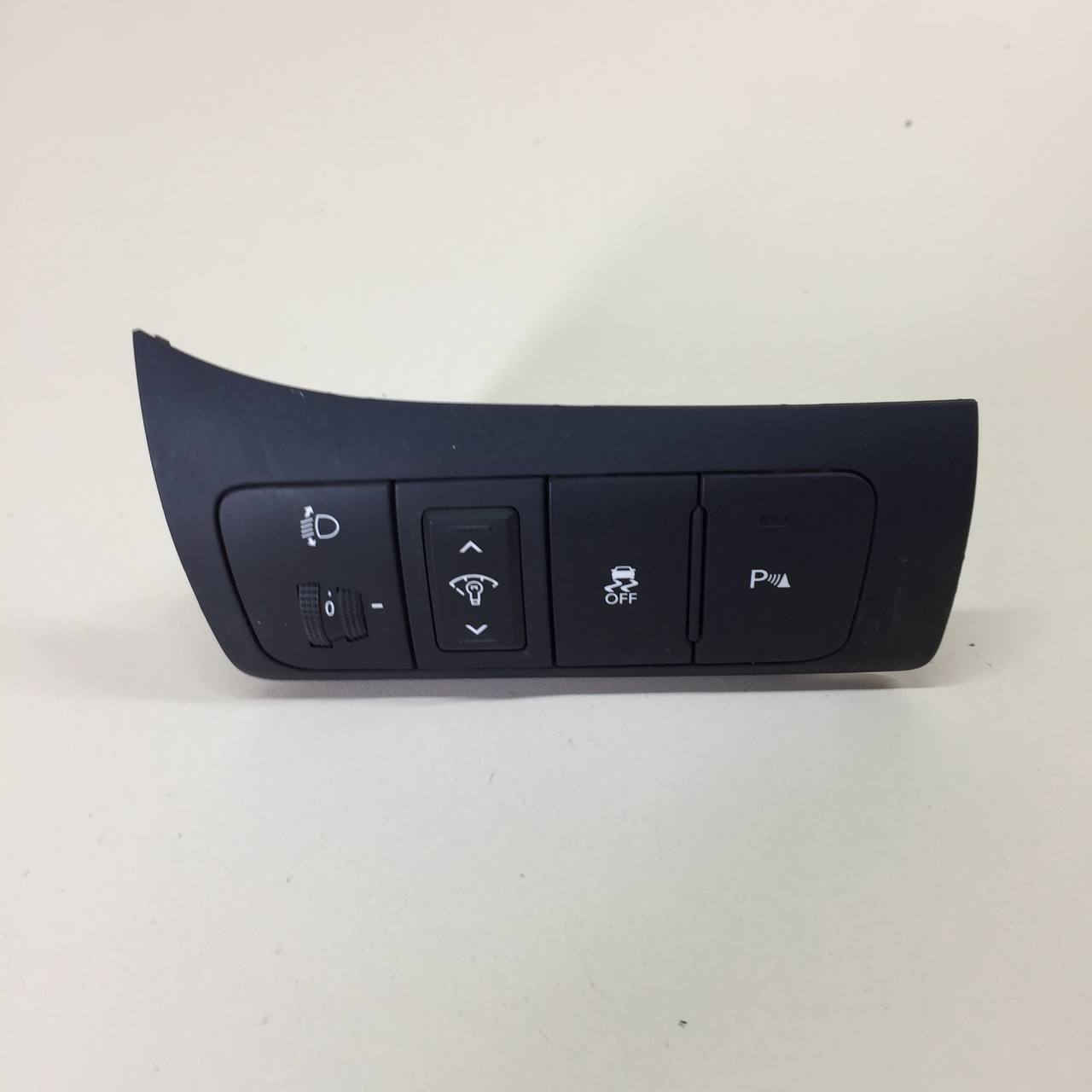 Блок кнопок Kia Optima 3 (TF) 2010-2015 Блок кнопок Kia Optima 3 (TF) 2010-2015