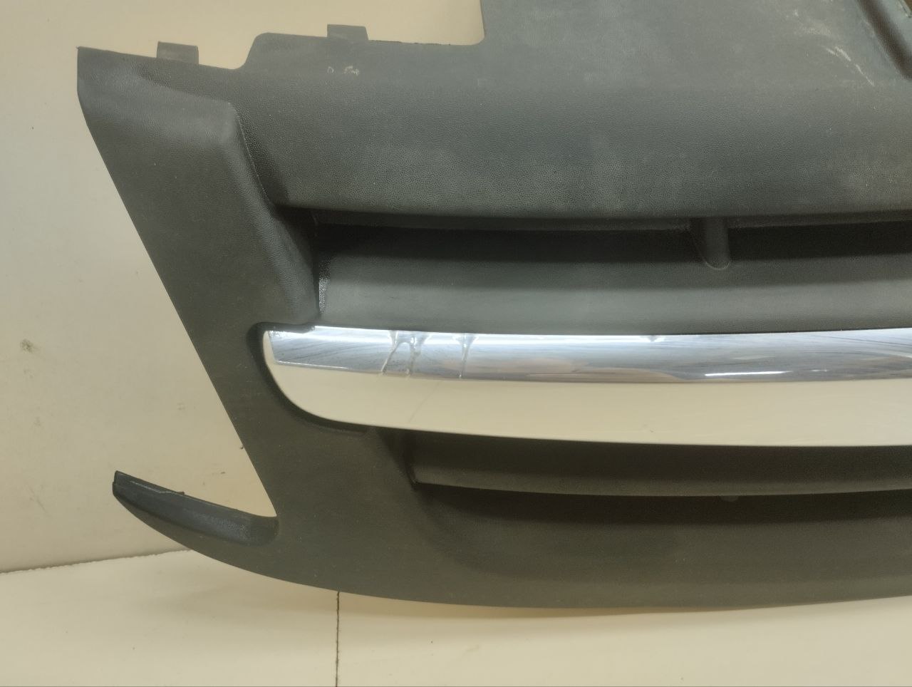 Решетка радиатора Lada Granta 2011>
