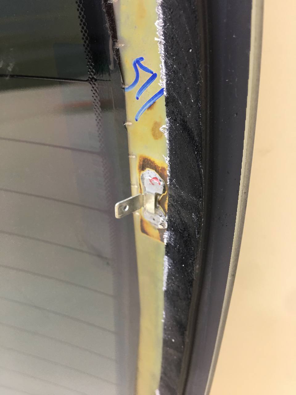 Стекло заднее Hyundai Elantra (CN7) 2020>