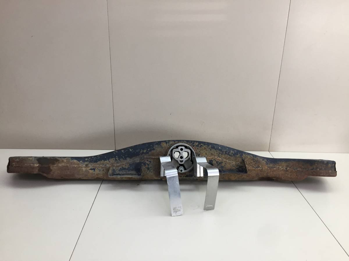 Кронштейн КПП Porsche Cayenne 2003-2010