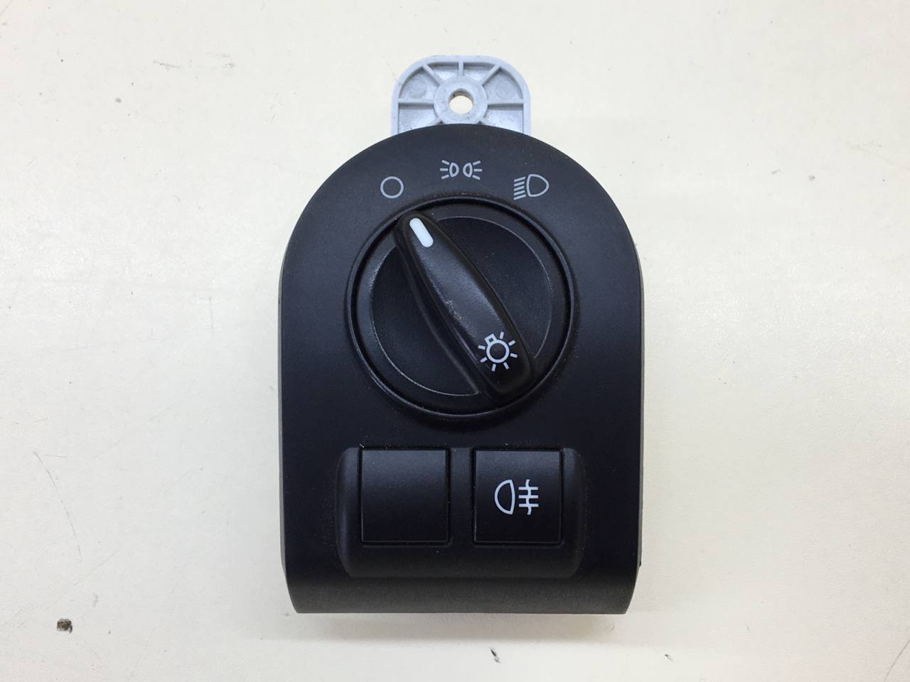 Блок управления светом Lada Granta 2011>