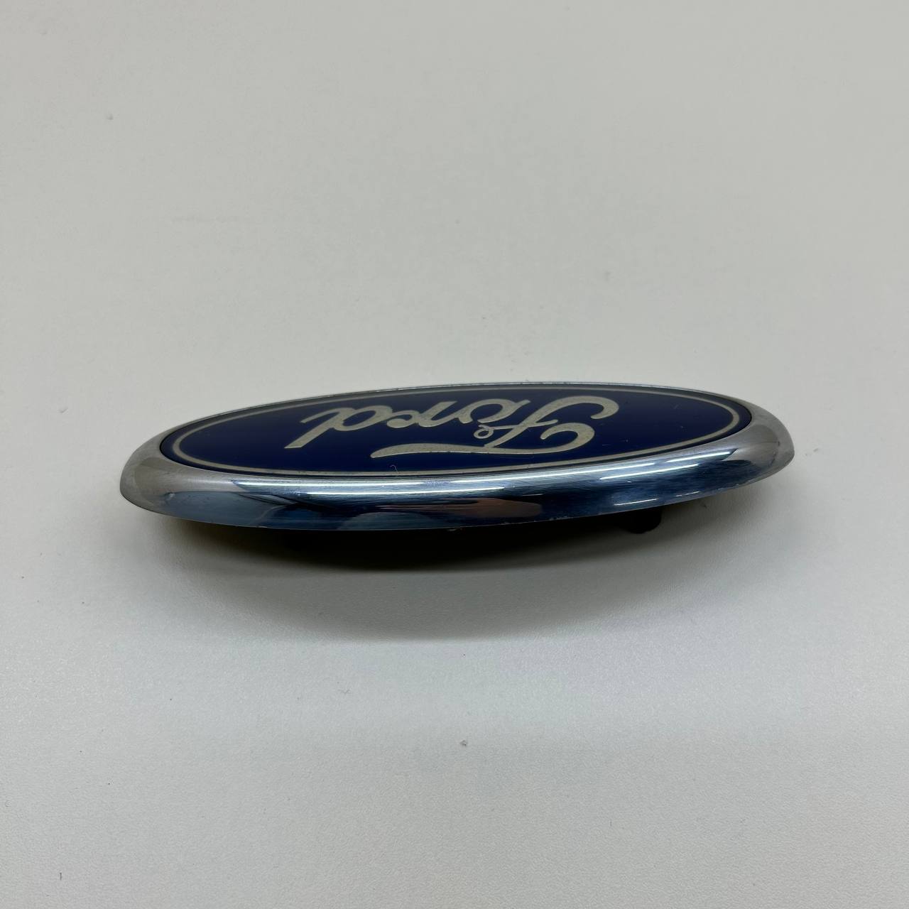 Эмблема Ford Focus 2 (DA) 2005-2008