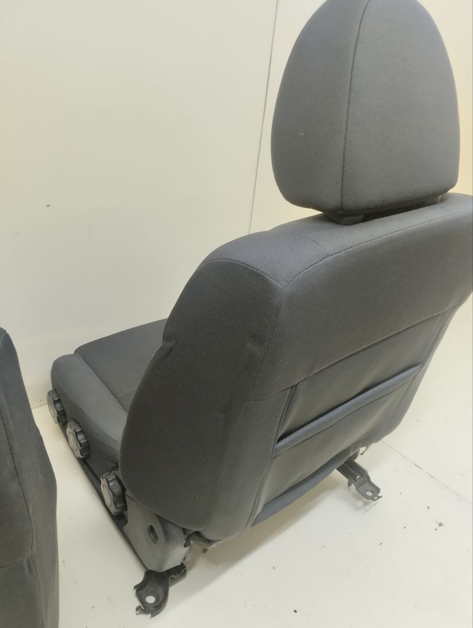 Сиденье (комплект) Nissan Almera (N16) 2000-2006 Сиденье (комплект) Nissan Almera (N16) 2000-2006