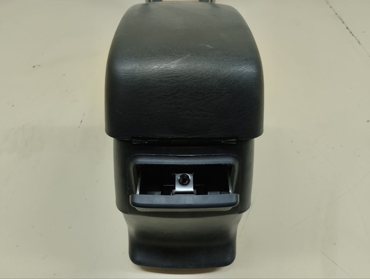 Консоль центральная Nissan Almera Classic (B10) 2006-2013