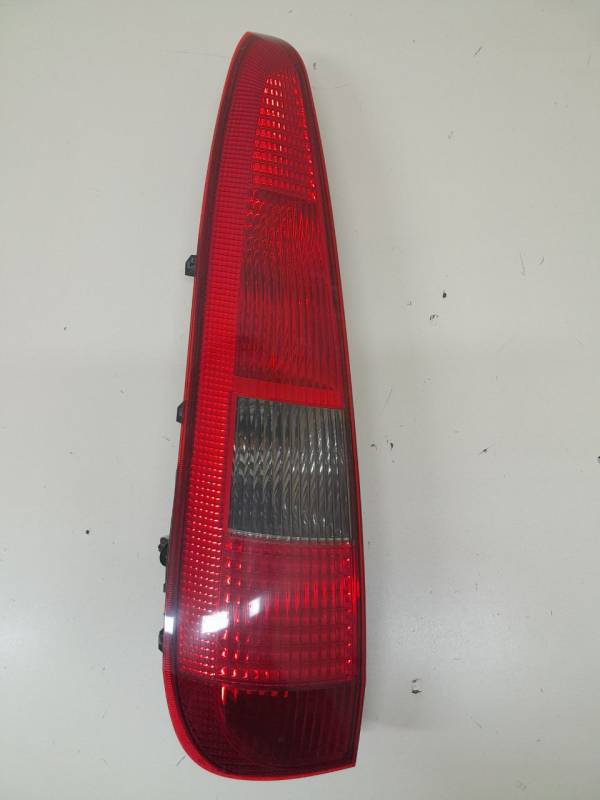 Фонарь задний левый Ford Fusion (JU) 2002-2012
