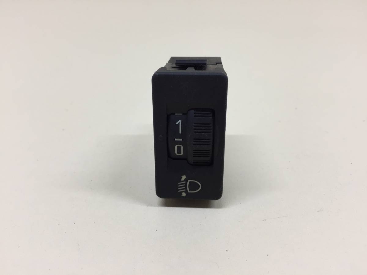 Кнопка корректора фар Peugeot 308 2007>