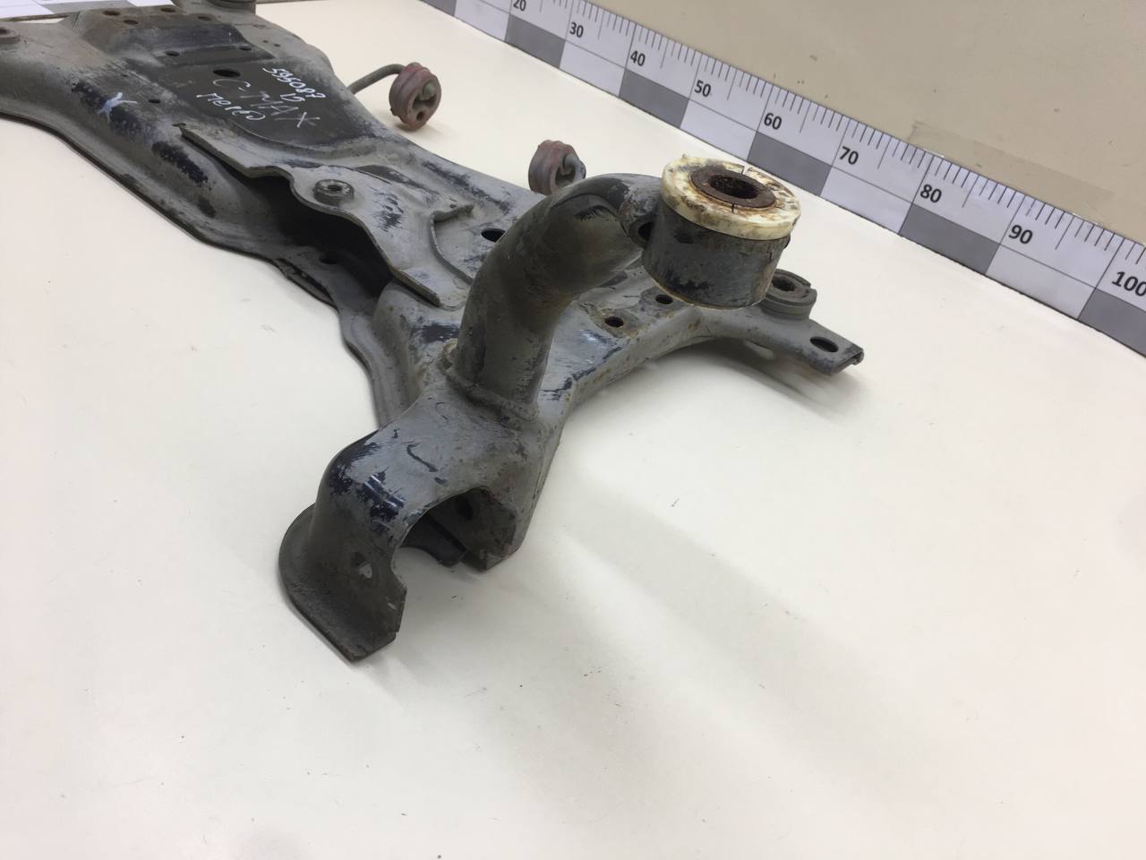 Балка подмоторная Ford C-MAX 2003-2010 Балка подмоторная Ford C-MAX 2003-2010