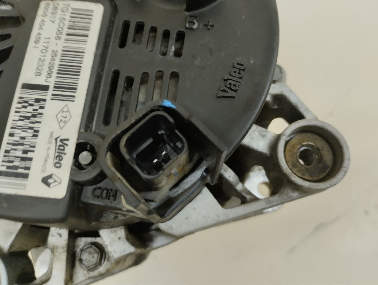 Генератор Renault Duster (HSA, HSM) 2012> Генератор Renault Duster (HSA, HSM) 2012>