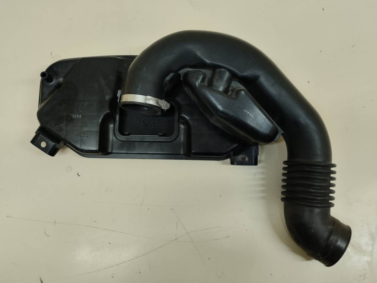 Корпус воздушного фильтра Subaru Legacy (B13) 2003-2009
