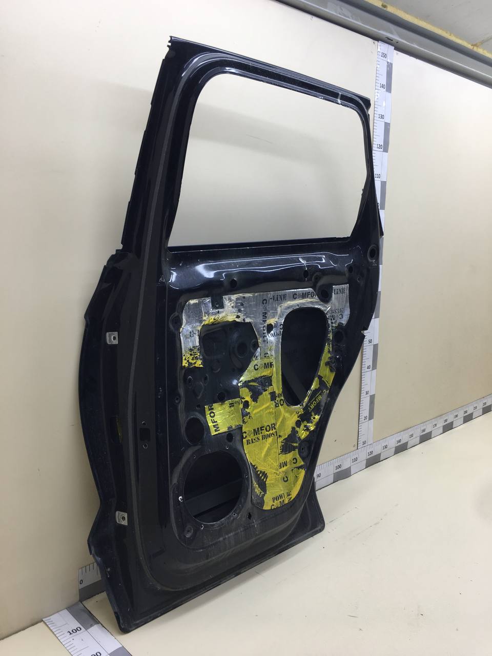 Дверь задняя правая Volkswagen Touareg (7P) 2010>