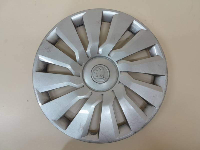 Колпак декоративный Skoda Rapid 2012-2020