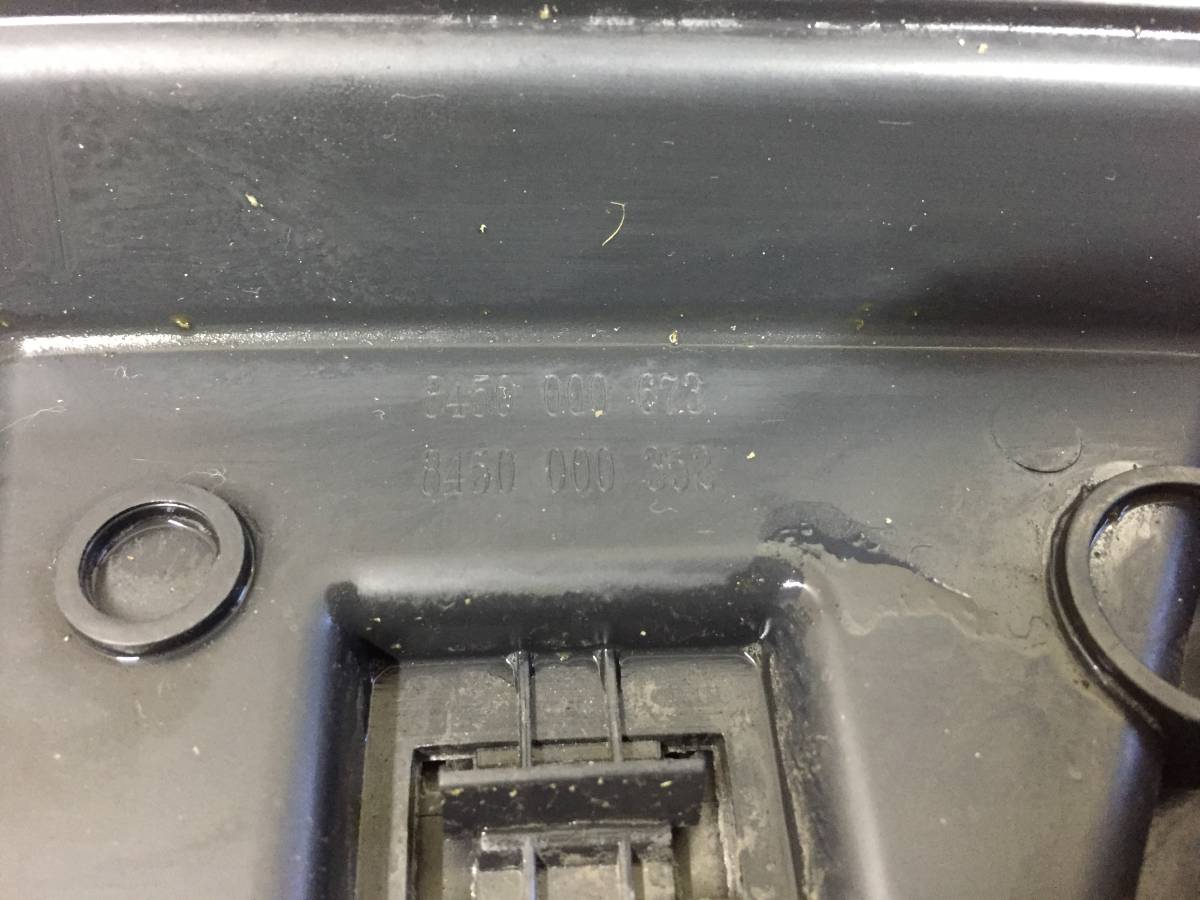 Накладка (кузов внутри) Lada Largus 2012>