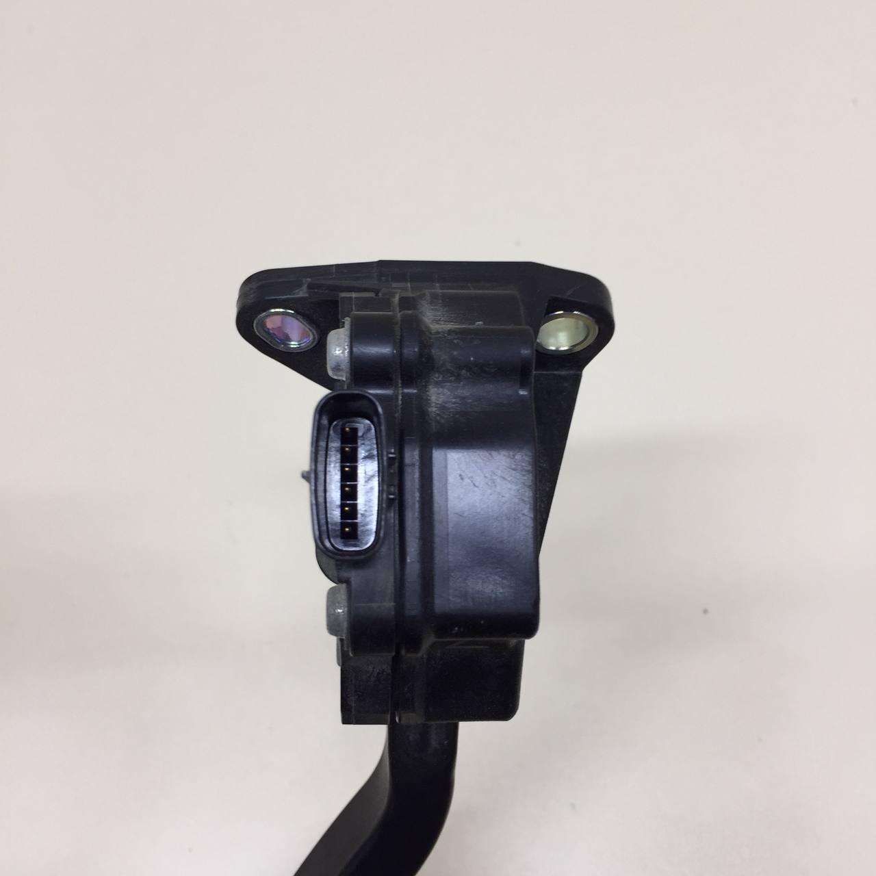 Педаль газа Lexus RX 350 /450h (XL10) 2009-2015 Педаль газа Lexus RX 350 /450h (XL10) 2009-2015