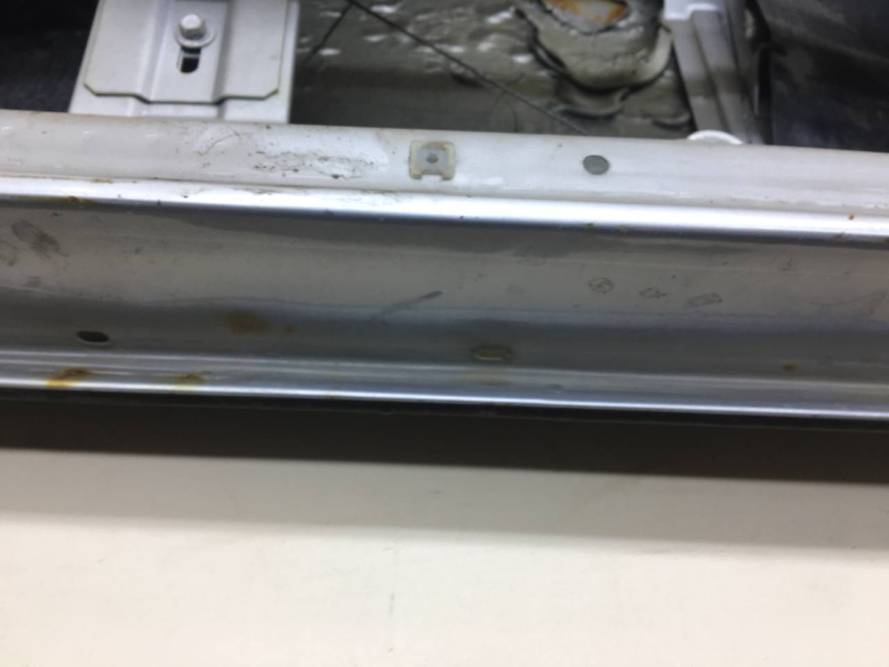 Дверь передняя правая Lada Niva 2131 1993>