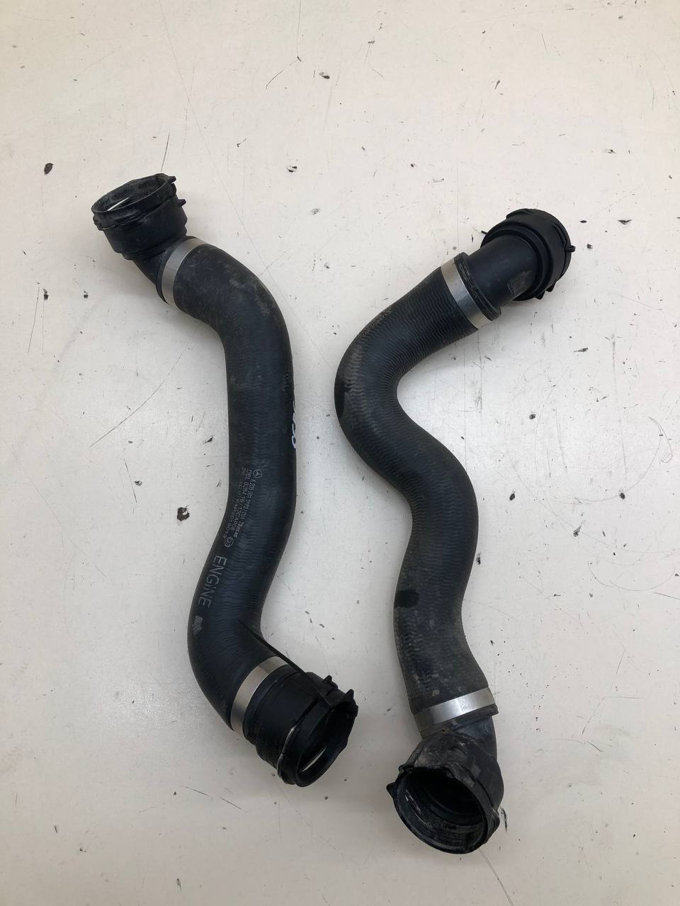 Патрубок радиатора охлаждения Mercedes-Benz C-Class (W205) 2014>