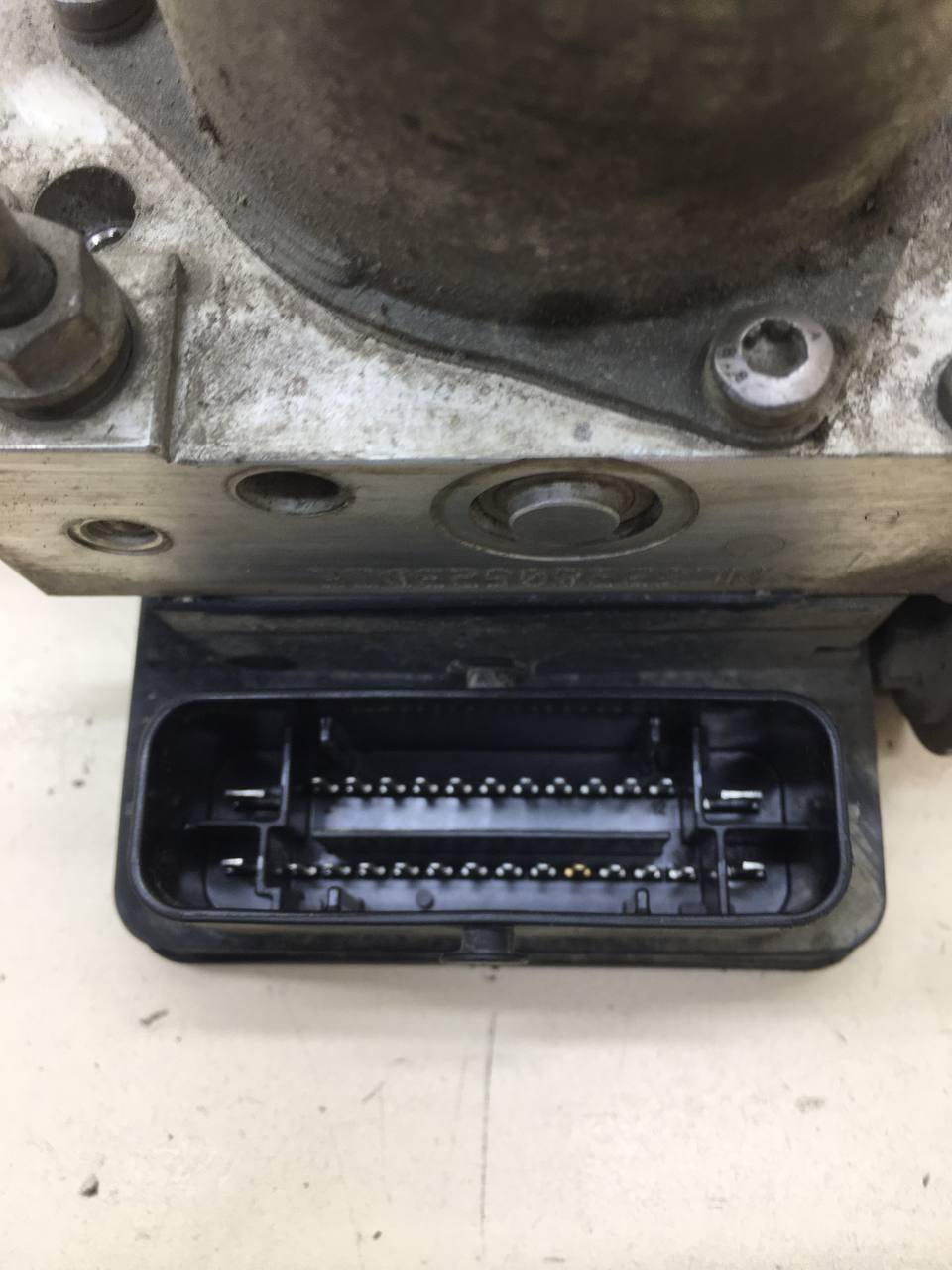 Блок ABS (насос) Skoda Rapid 2012-2020