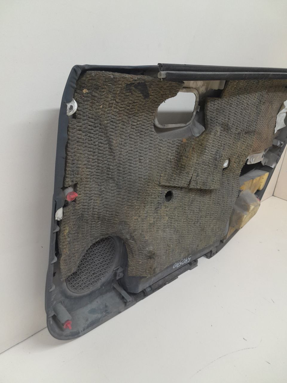 Обшивка двери передней левой Nissan Almera (N16) 2000-2006 Обшивка двери передней левой Nissan Almera (N16) 2000-2006