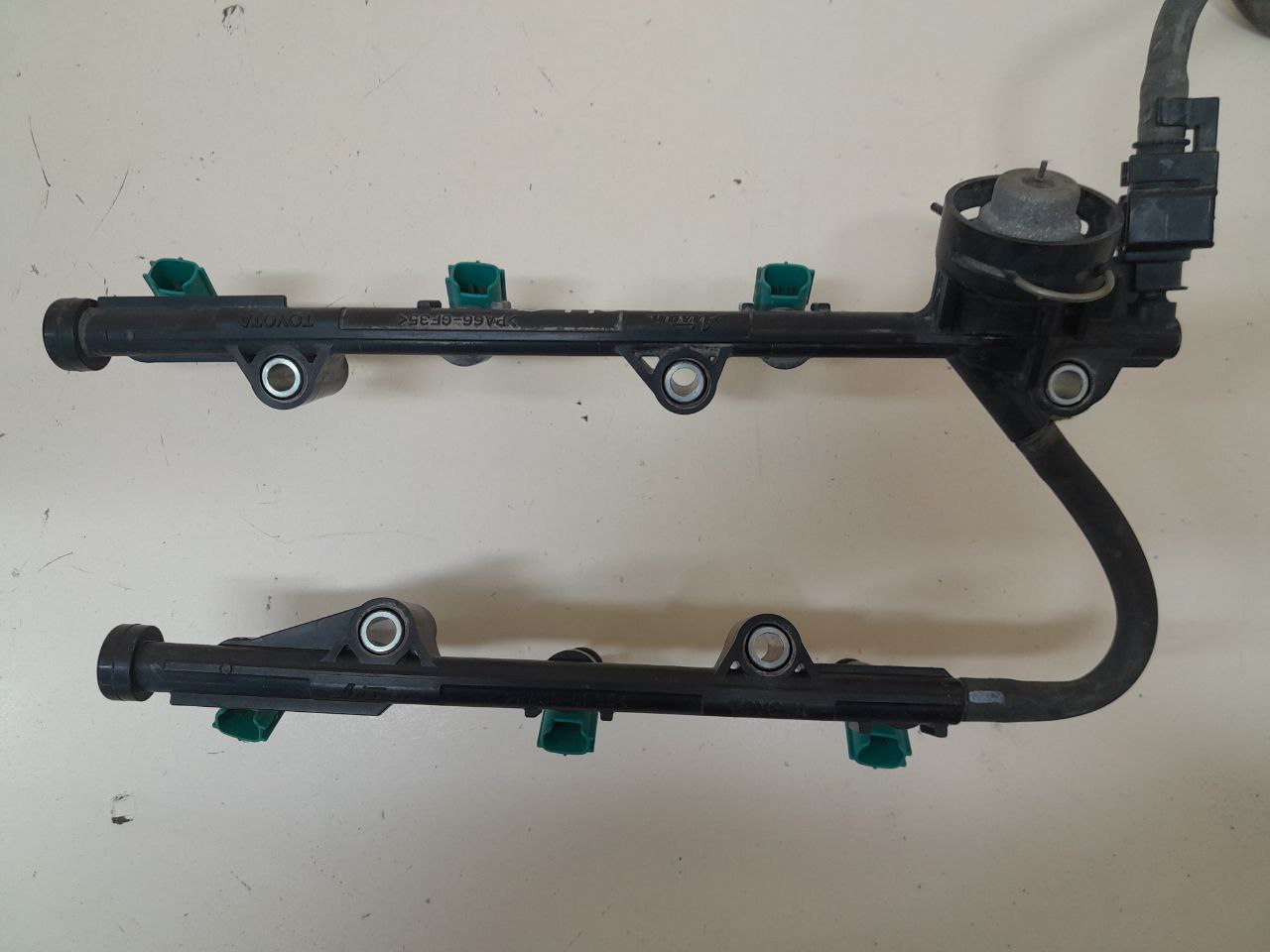 Рейка топливная (рампа) Lexus RX 350 /450h (XL10) 2009-2015 Рейка топливная (рампа) Lexus RX 350 /450h (XL10) 2009-2015