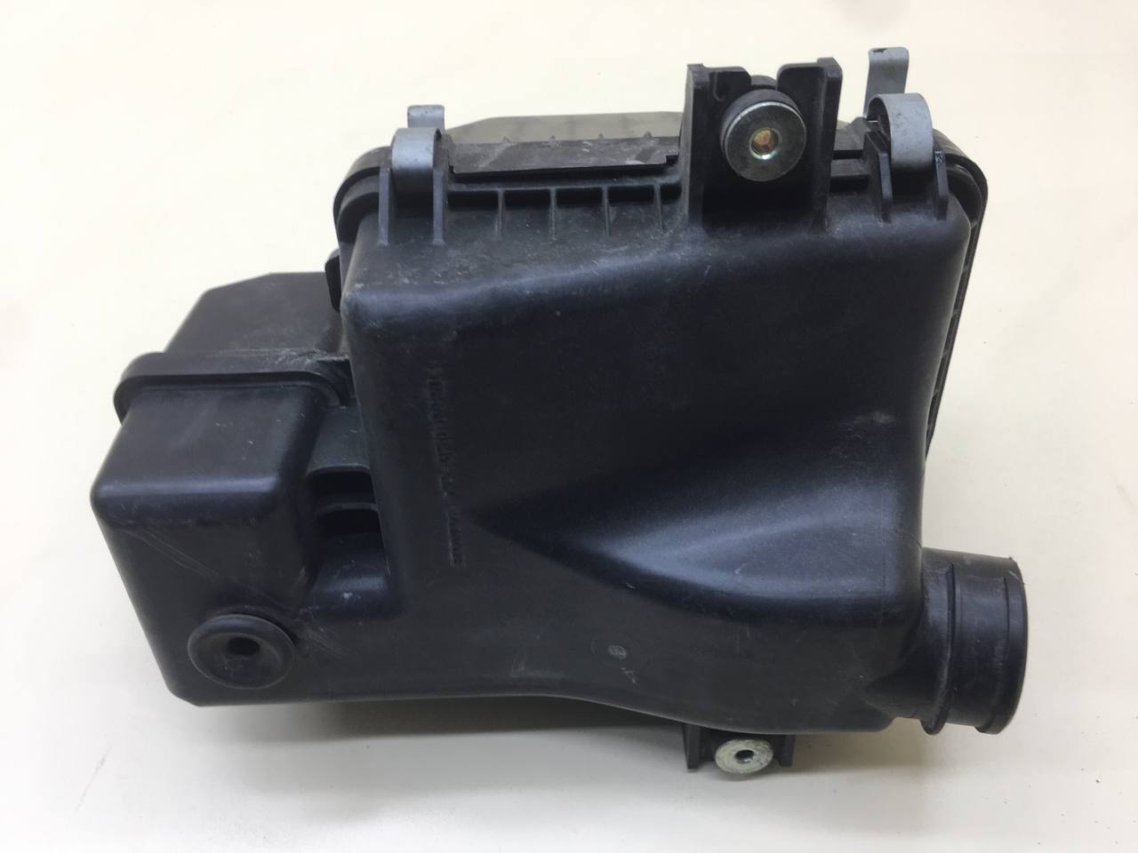Корпус воздушного фильтра Honda Civic 4D 2006-2012