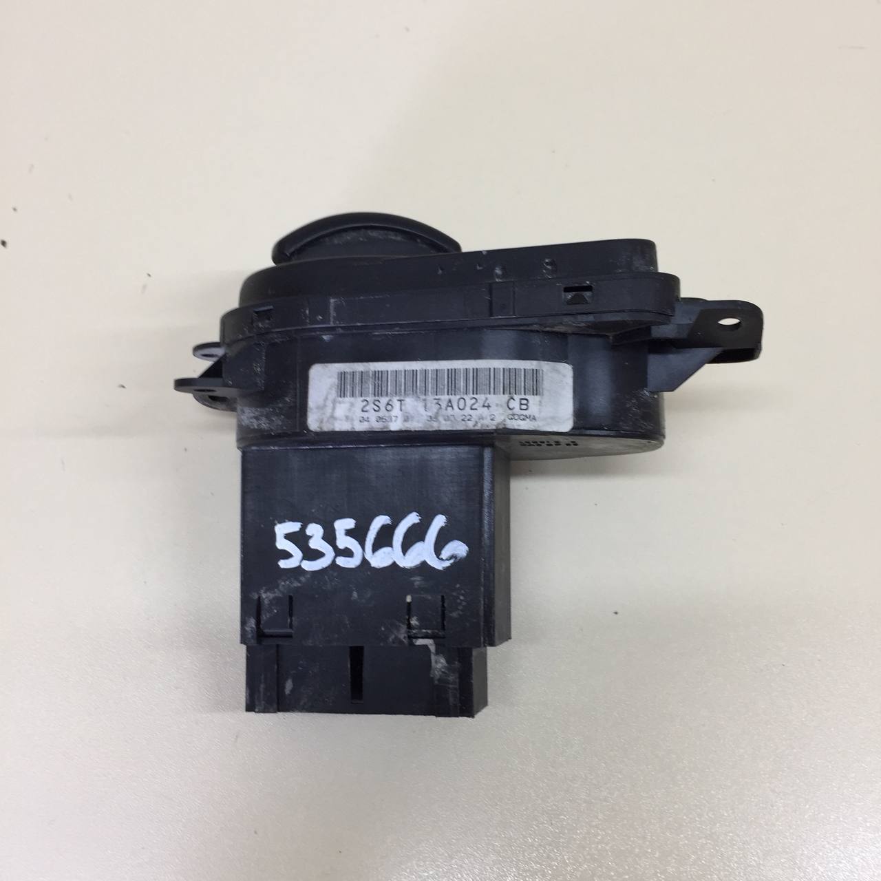 Переключатель света фар Ford Fusion (JU) 2002-2012 Переключатель света фар Ford Fusion (JU) 2002-2012