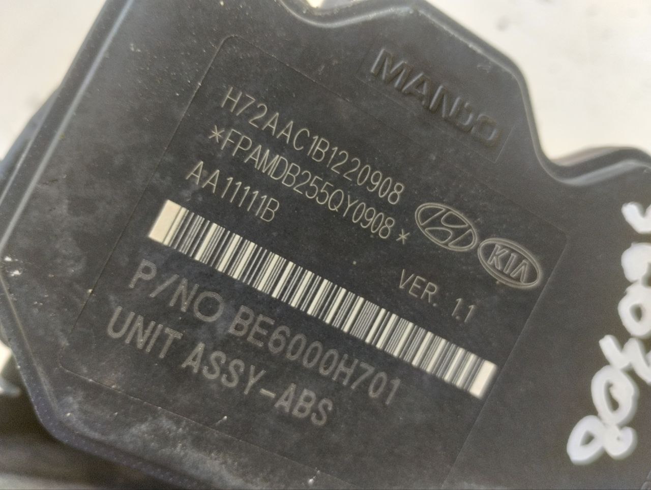 Блок ABS (насос) Hyundai Solaris (RB) 2010-2017