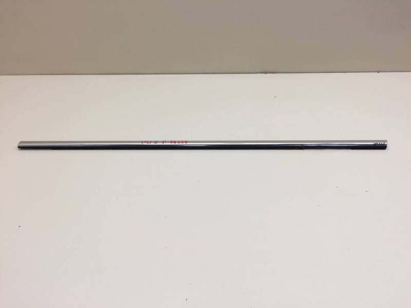 Накладка стекла переднего левого Opel Astra J 2010-2017