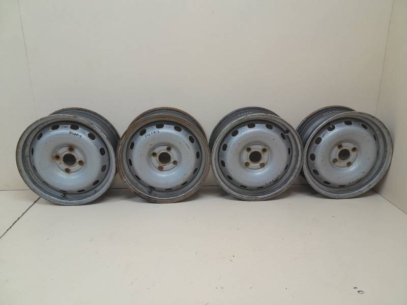 Диски к-кт R15 Штампованные