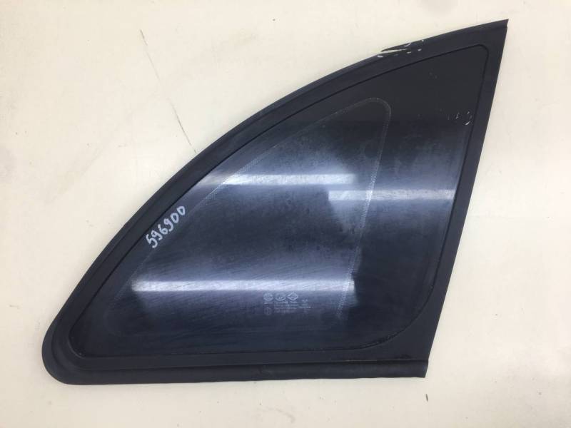 Стекло кузовное глухое правое Lifan X60 2012>