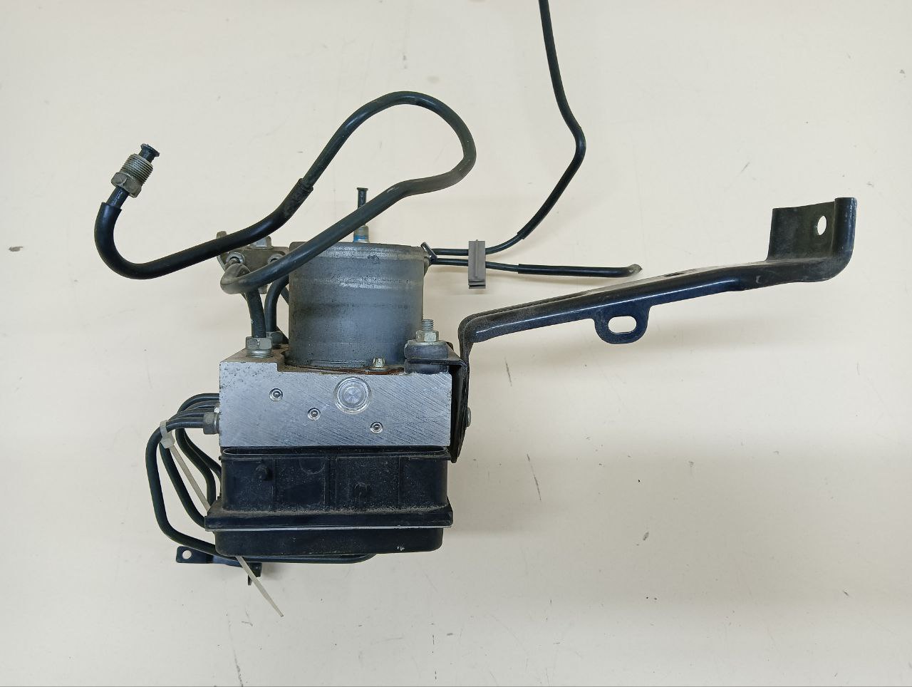Блок ABS (насос) Subaru Forester (S12) 2008-2012