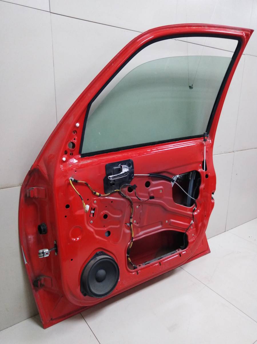 Дверь передняя правая Opel Meriva 2003-2010