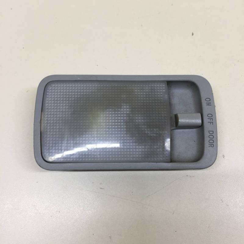 Плафон салонный Toyota Corolla E120 2001-2007