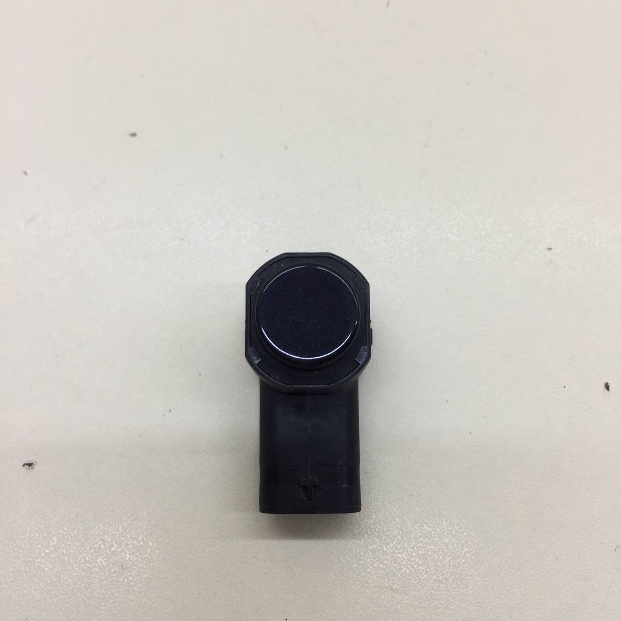 Датчик парковки Volkswagen Passat B6 2005-2010 Датчик парковки Volkswagen Passat B6 2005-2010