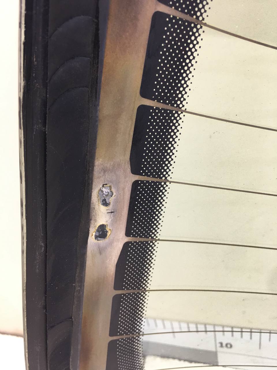 Стекло заднее Fiat Albea 2002-2012