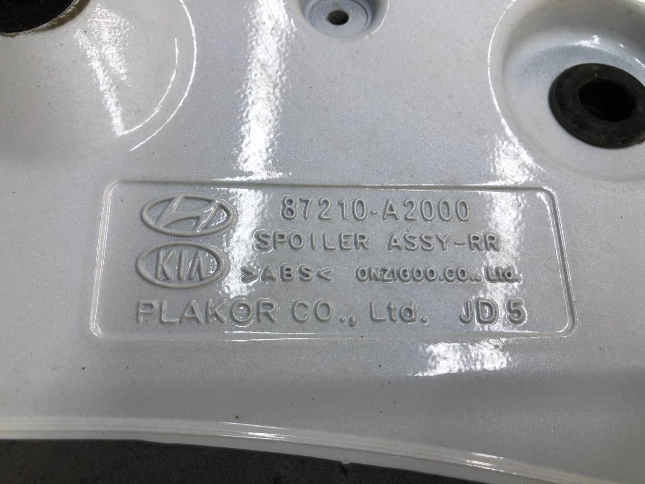 Спойлер (дефлектор) крышки багажника Kia Ceed (JD) 2012-2018