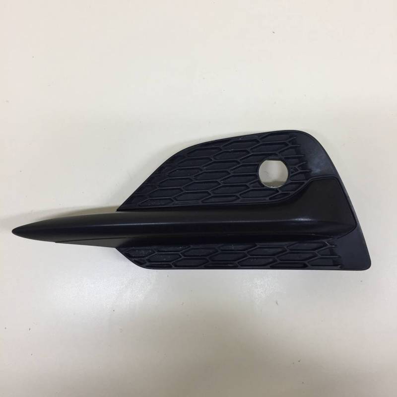 Заглушка бампера Nissan Qashqai (J11) 2014>