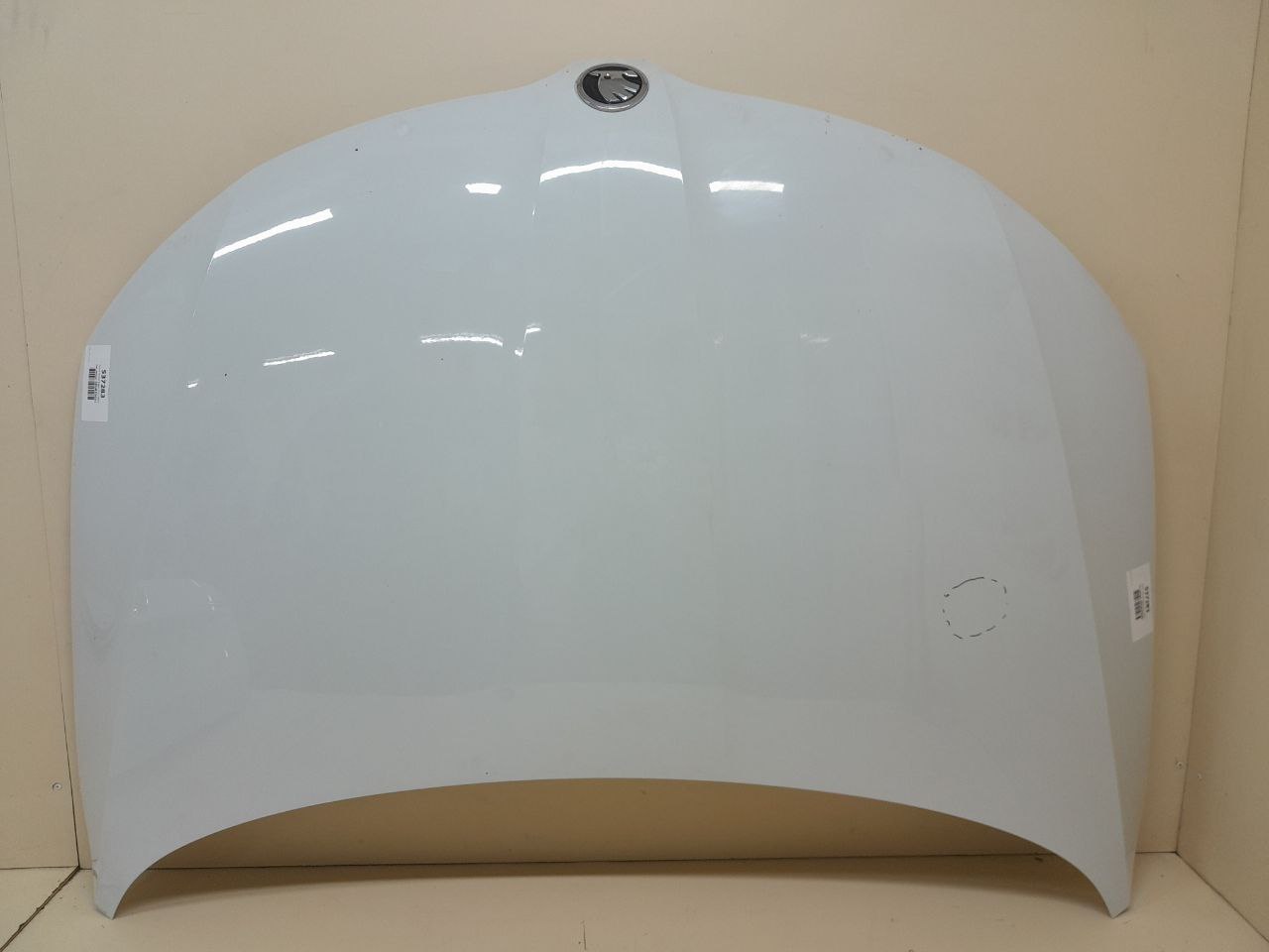 Капот Skoda Rapid 2012-2020 Капот Skoda Rapid 2012-2020