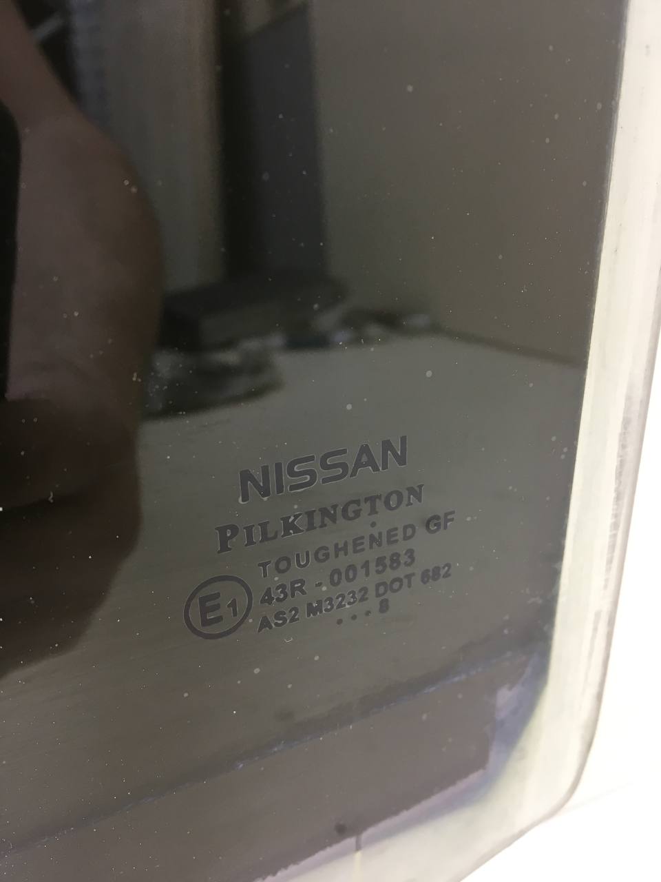 Стекло двери задней левой Nissan Note (E11) 2006-2013 Стекло двери задней левой Nissan Note (E11) 2006-2013