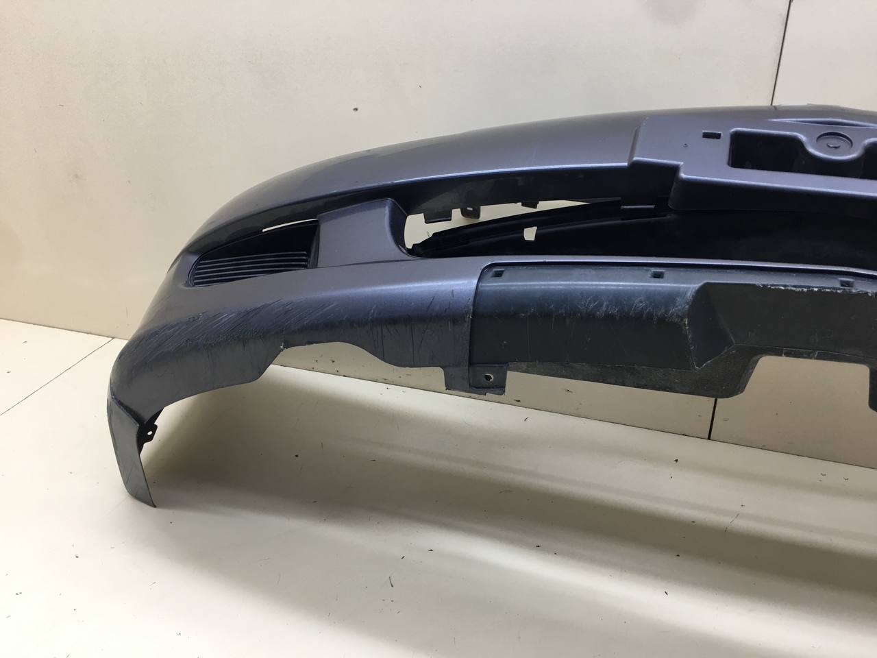 Бампер передний Mitsubishi Lancer 9  (CS/Classic) 2000-2011