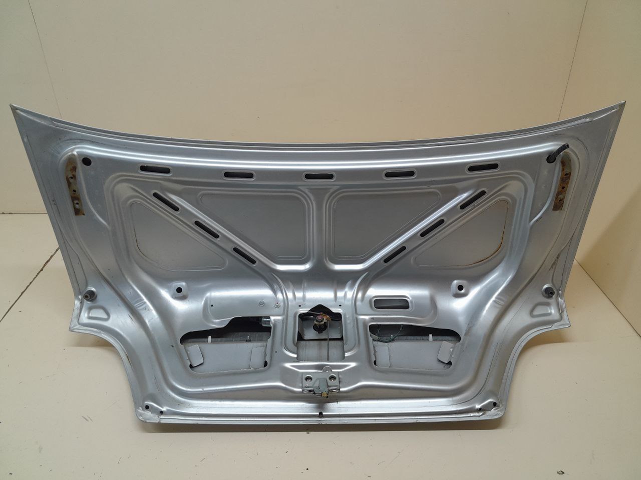 Крышка багажника Daewoo Nexia (N150) 2008-2016